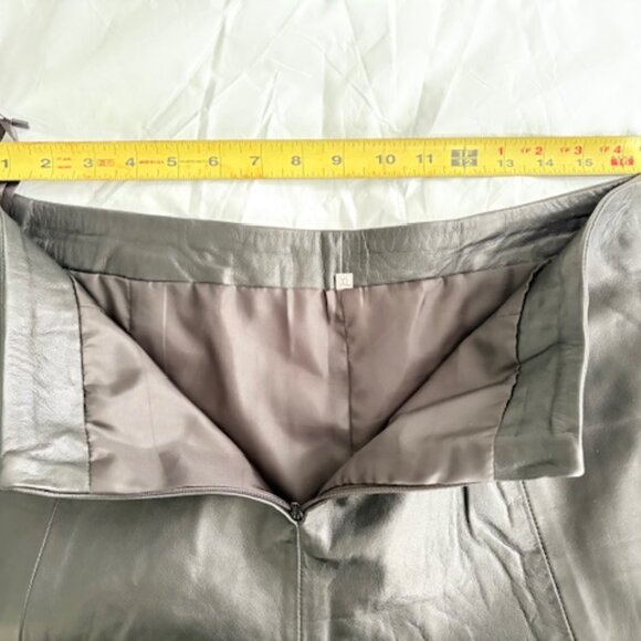 Black Leather shorts Women size XL (100% Leather) - Picture 3 of 3